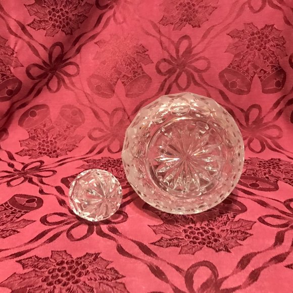 Vintage Nachtmann 11” Round Crystal Glass Decanter Anglia Frosted Etch Pattern - Picture 4 of 7